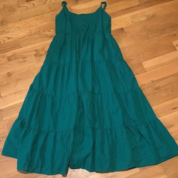 Torrid Maxi Seersucker Tiered Dress green size 1 - Picture 2 of 5